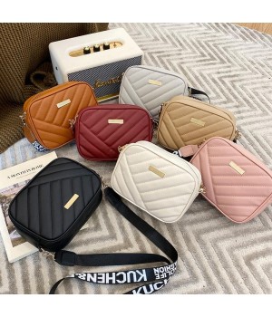 Fashion Small Classic Pu Adjustable Cross Body Bag Waterproof Custom Oem Ladies Handbag Women Messenger Shoulder Bags