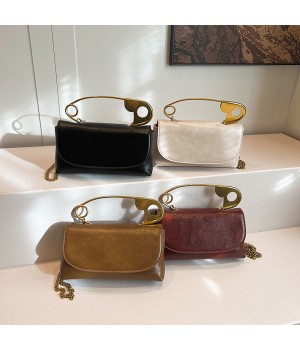 Hot selling popular shoulder bag for fashionable handbag for girls luxury small square purse